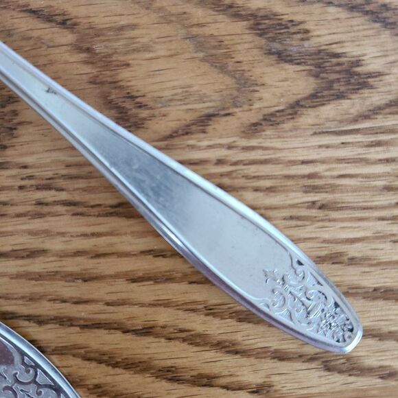 Vintage Wm. Rogers Princess Lady Doris Silver Plate Meat Fork and Serving Spoon - Picture 6 of 15